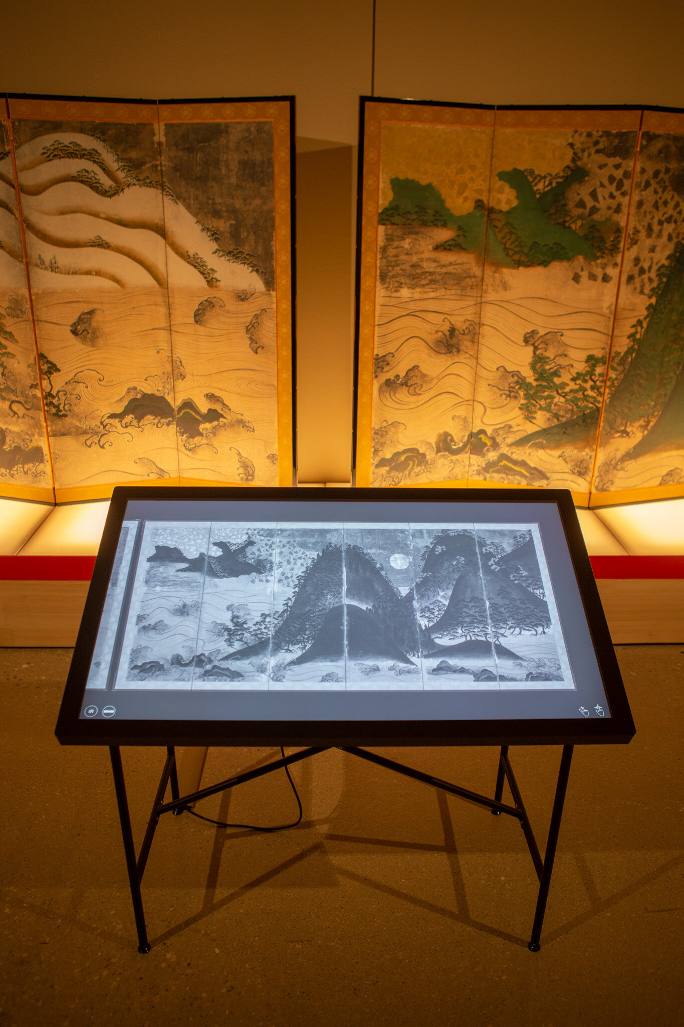 Zooming the Cosmic Landscape — © N. Völzow