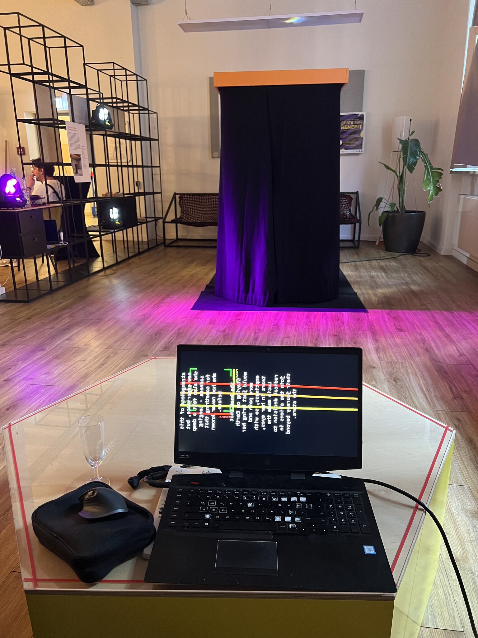 ANA - eine theatrale Installation — © N. Völzow