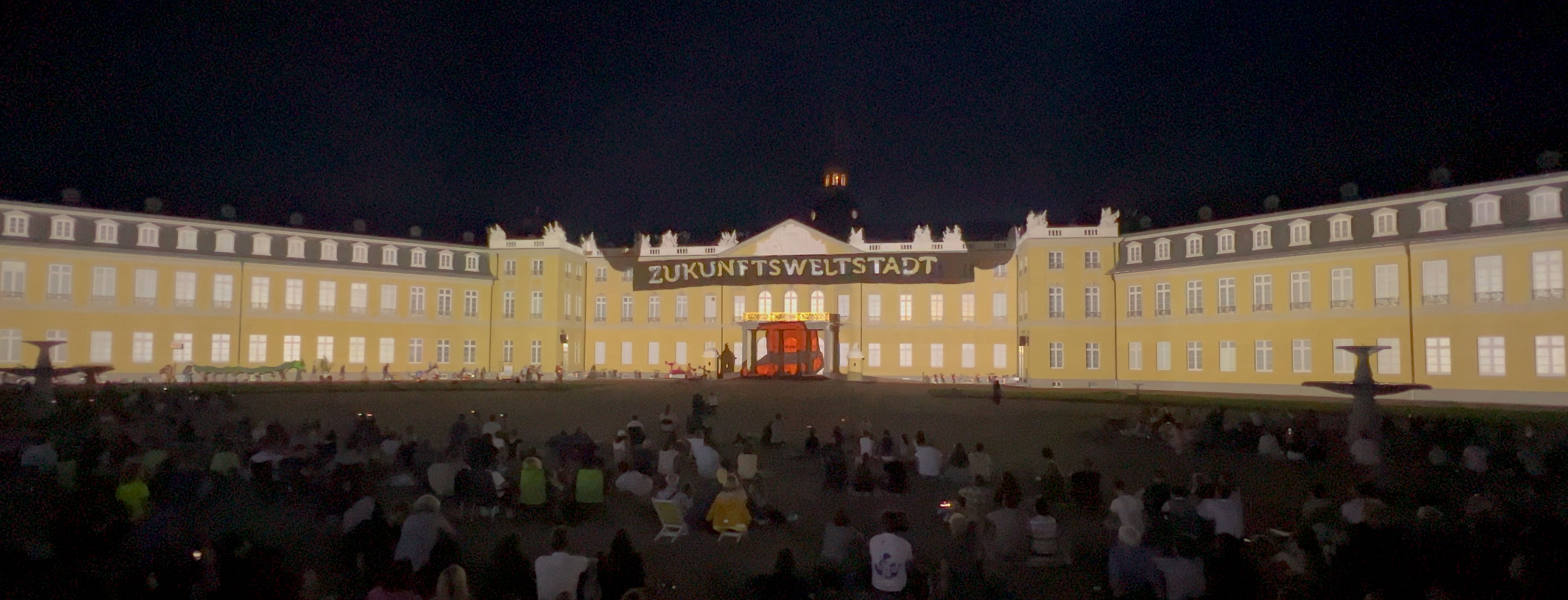 Umzug in die Zukunft - Schlosslichtspiele — © N. Völzow